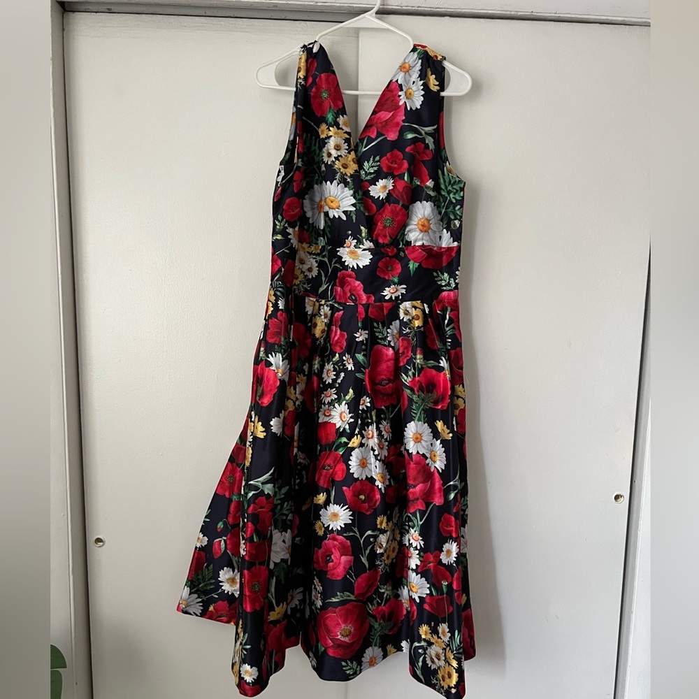 Red floral Daisy Dress